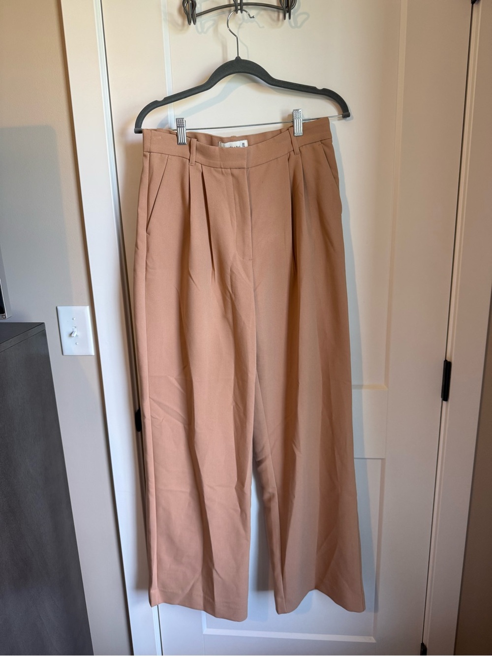 Abercrombie & Fitch Sloane Trousers in Camel Brown 30 LONG